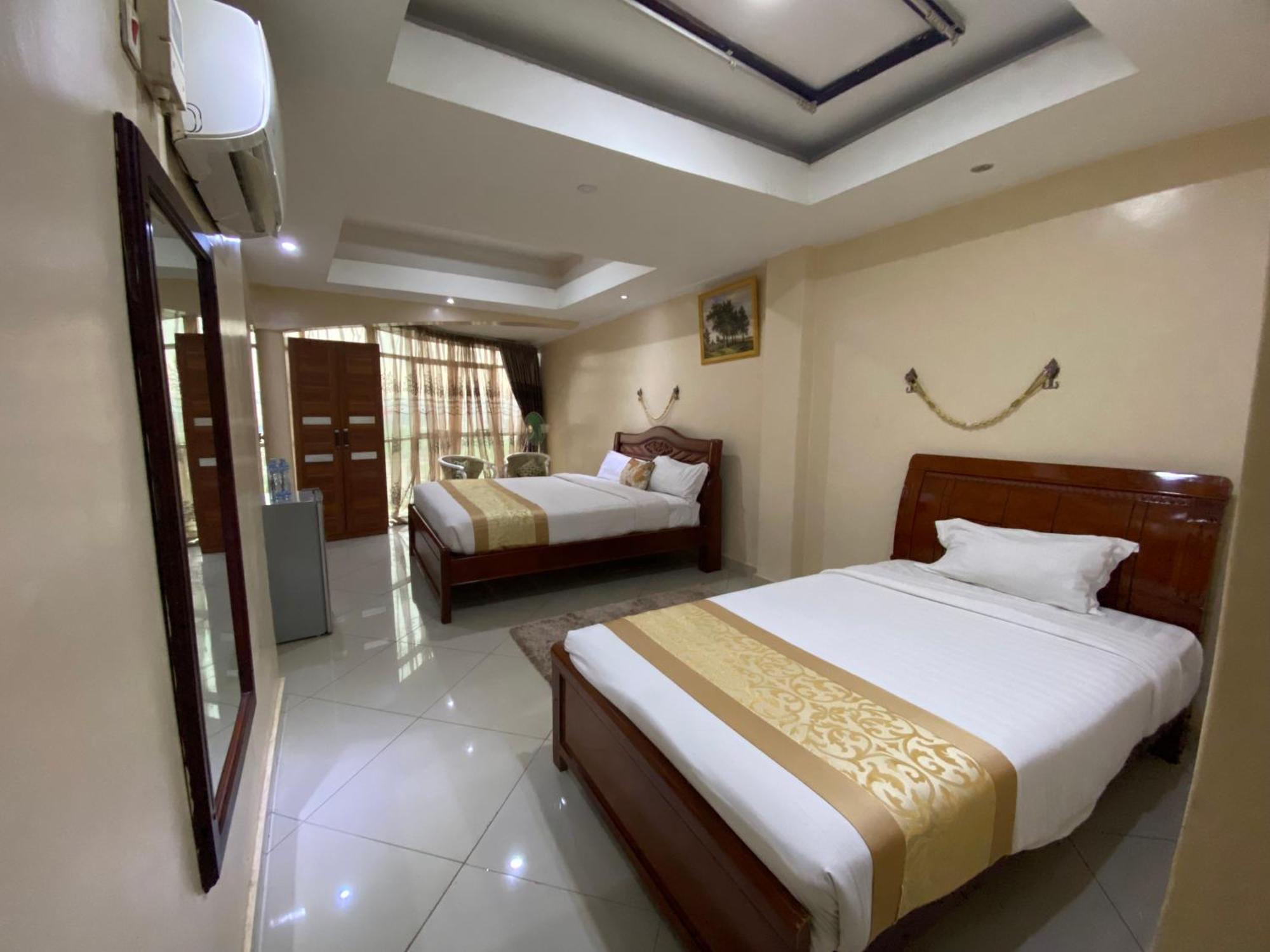 La Grande Hotel คัมพาลา ภายนอก รูปภาพ