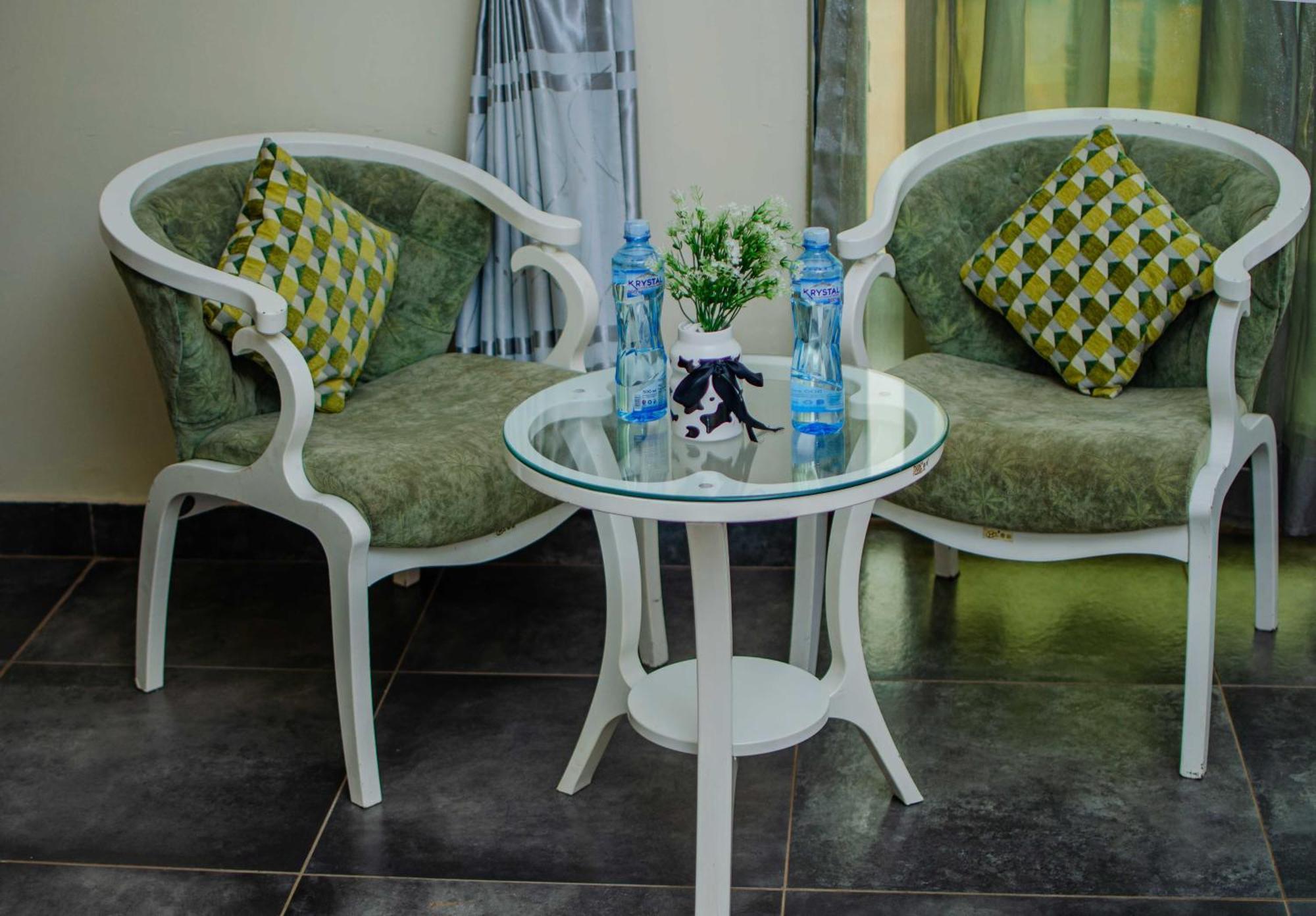 La Grande Hotel คัมพาลา ภายนอก รูปภาพ